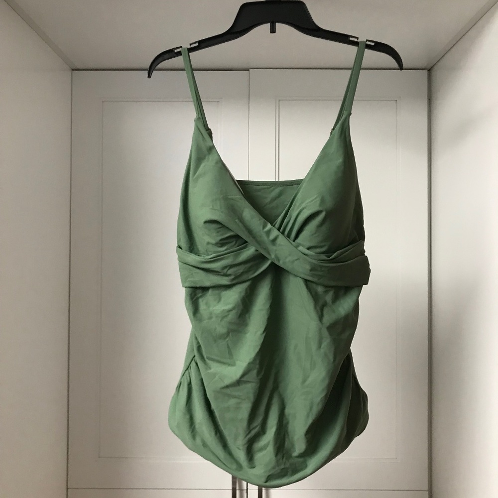 Tankini Swimsuit top Women’s XXL Olive Green NWOT